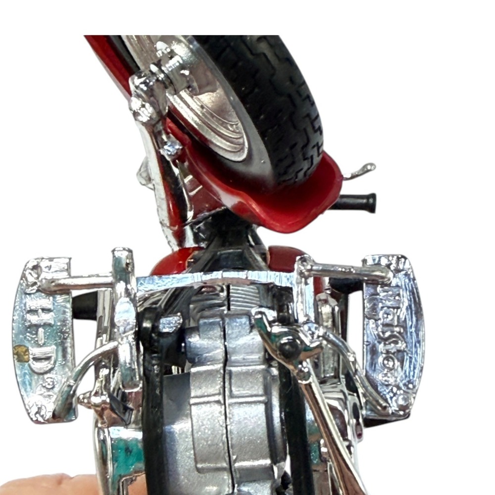 Maisto Harley-Davidson Diecast Motorcycle Red Black 1:18 Fat Boy c 1998 - Picture 6 of 7